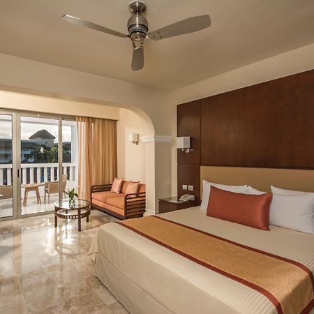 Grand Sunset Princess Playa del Carmen Luaran gambar A room at the Hard Rock Hotel