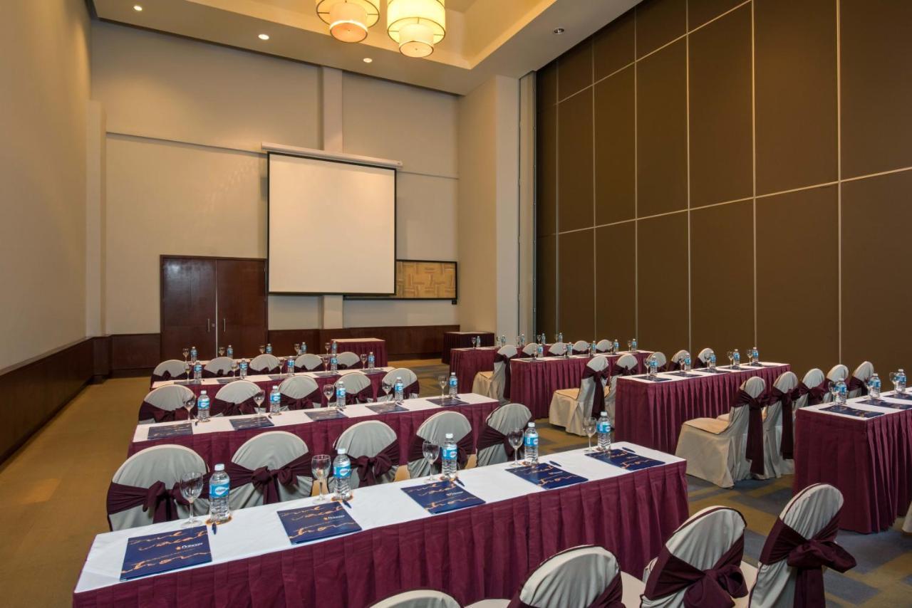 Grand Sunset Princess Playa del Carmen Luaran gambar Meeting room