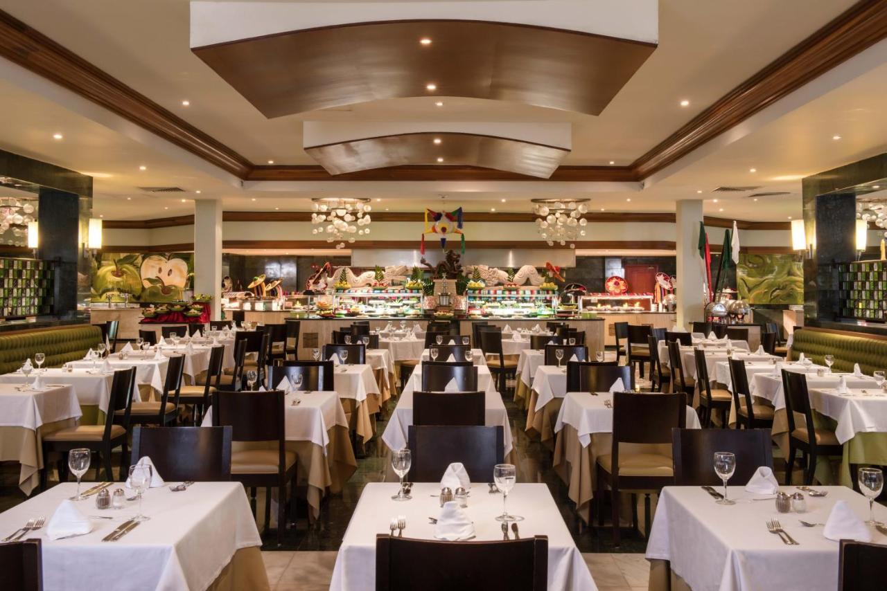 Grand Sunset Princess Playa del Carmen Luaran gambar The interior of the restaurant